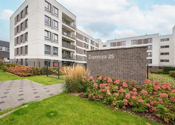 Praga Zupnicza Modern By Bookinghost * Varsó