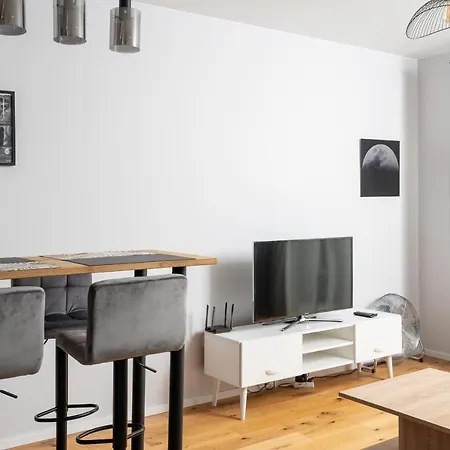 Praga Zupnicza Modern By Bookinghost Апартаменты